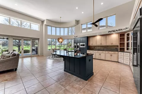 Kitchen - 5197 S Stonehaven Dr, Springfield, MO 65809 photo 1 of 7