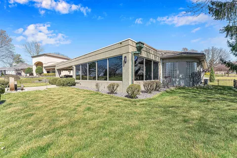 Exterior - 5197 S Stonehaven Dr, Springfield, MO 65809 photo 6 of 8