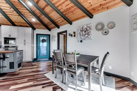 Dining - 498 Santa Fe Dr, Forsyth, MO 65653 photo 1 of 1