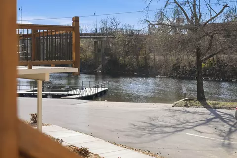 View/Area - 403 Veterans Blvd, Branson, MO 65616 photo 1 of 6