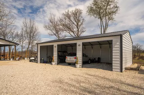 Exterior - 1489 E 568th Rd, Brighton, MO 65617 photo 20 of 31