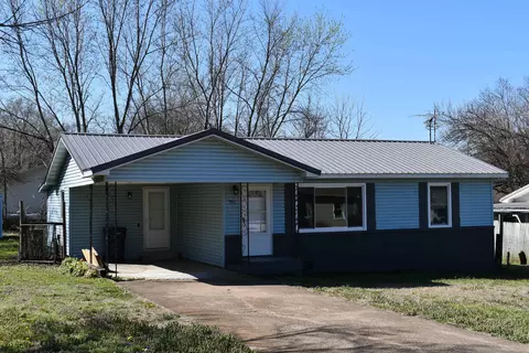 702 W Ramsey St, Buffalo, MO 65622