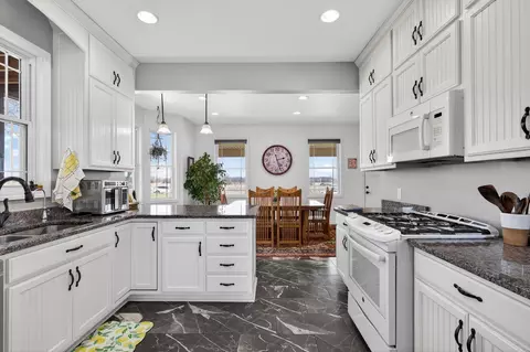 29990 S 2725 Rd # B, Sheldon, MO 64784 photo 12