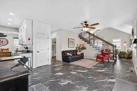 29990 S 2725 Rd # B, Sheldon, MO 64784 photo 18