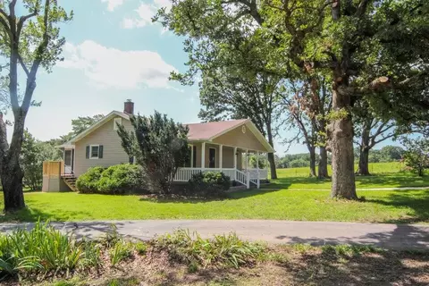 23460 E 824th Rd, Humansville, MO 65674