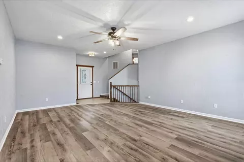 3272 N Ohara Ave, Springfield, MO 65803 photo 9