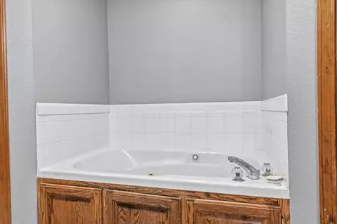 3272 N Ohara Ave, Springfield, MO 65803 photo 23