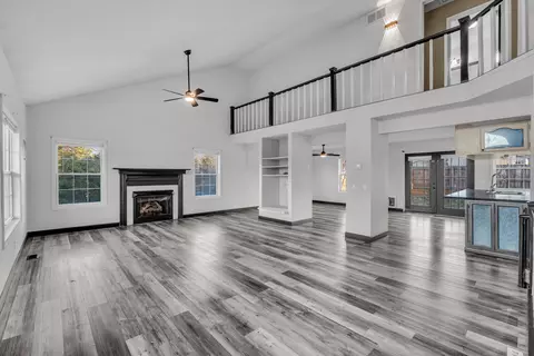 Living - 105 Pennycuick Dr, Mountain View, MO 65548 photo 1 of 7