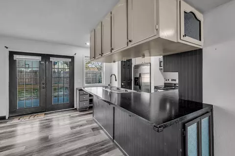 Kitchen - 105 Pennycuick Dr, Mountain View, MO 65548 photo 1 of 2