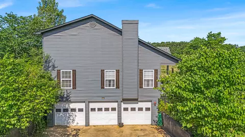 Exterior - 105 Pennycuick Dr, Mountain View, MO 65548 photo 5 of 11