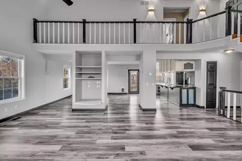 Living - 105 Pennycuick Dr, Mountain View, MO 65548 photo 4 of 7