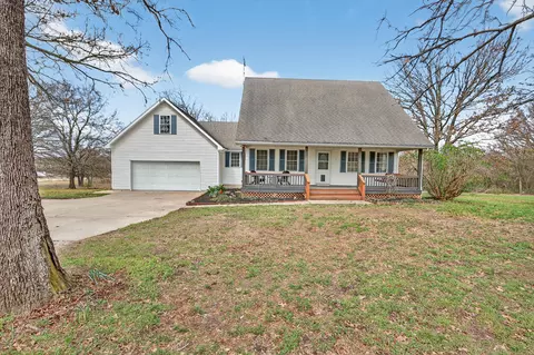 3343 S 30th Rd, Humansville, MO 65674