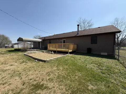 Exterior - 12223 Nodaway Ln, Plato, MO 65552 photo 6 of 14