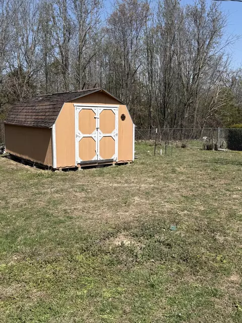 Exterior - 12223 Nodaway Ln, Plato, MO 65552 photo 11 of 14
