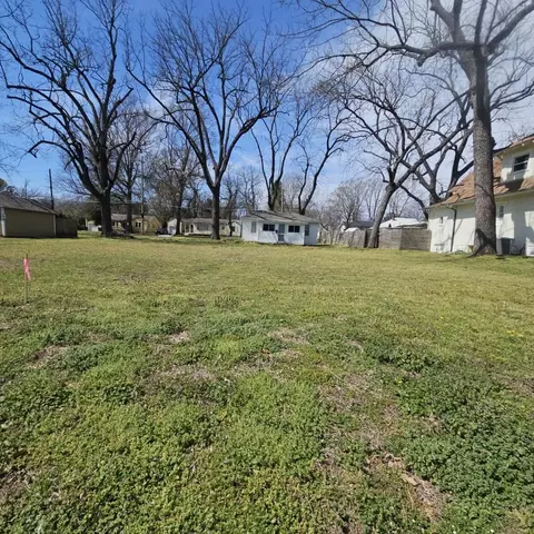 1153 S Maryland Ave, Springfield, MO 65807