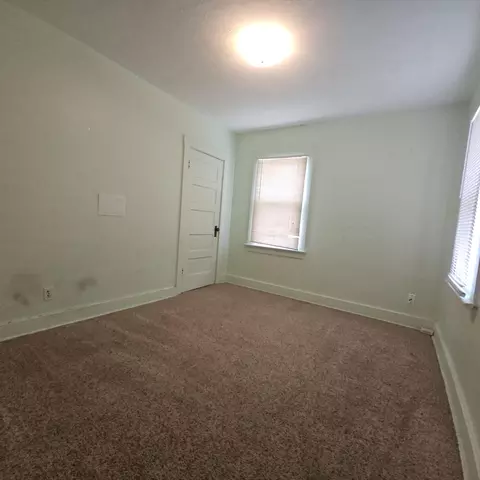 1153 S Maryland Ave, Springfield, MO 65807 photo 11