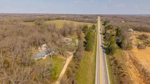 View/Area - 815 Brewer St, Thayer, MO 65791 photo 3 of 5