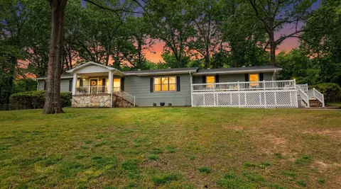 815 Brewer St, Thayer, MO 65791