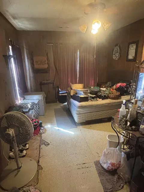Bedroom - 8643 Sapper St, Winona, MO 65588 photo 3 of 3