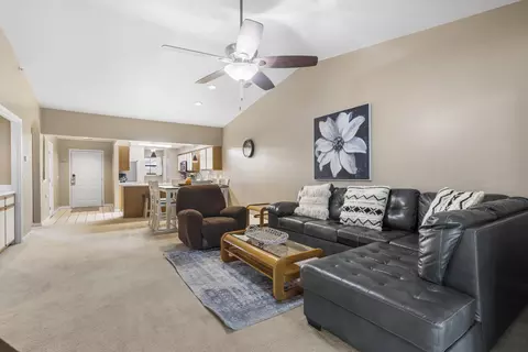 350 S Wildwood Dr #31, Branson, MO 65616