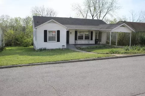 513 N Oak St, Harrison, AR 72601
