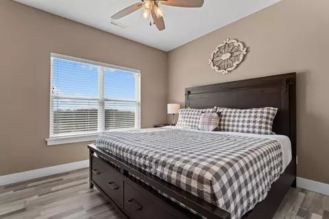 Bedroom - 128 Chateau Mountain Ct, Branson, MO 65616 photo 11 of 18