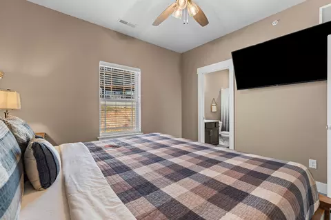 Bedroom - 128 Chateau Mountain Ct, Branson, MO 65616 photo 18 of 18