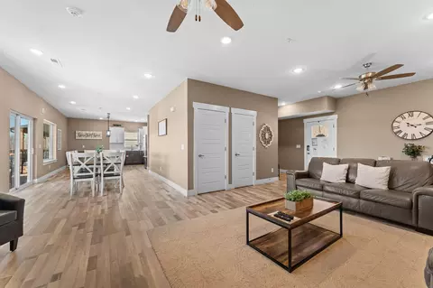 Living - 128 Chateau Mountain Ct, Branson, MO 65616 photo 6 of 7