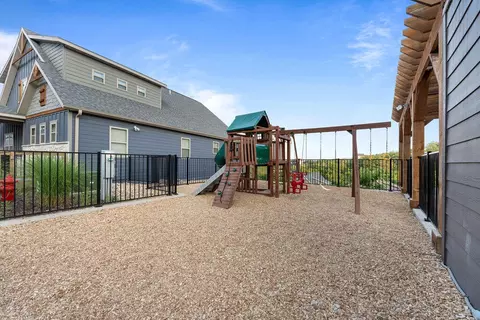 Exterior - 128 Chateau Mountain Ct, Branson, MO 65616 photo 18 of 28