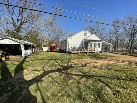 828 S Glenn Ave, Springfield, MO 65802