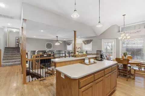 Kitchen - 1022 Daniels St, Aurora, MO 65605 photo 2 of 3