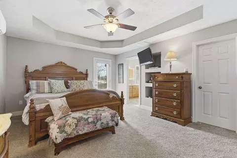 Bedroom - 1022 Daniels St, Aurora, MO 65605 photo 1 of 5