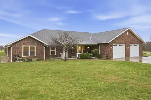 49 Park Hill Ct, Strafford, MO 65757