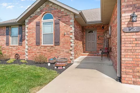 955 E Lakota St, Nixa, MO 65714 photo 6