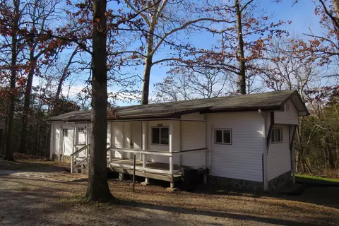 23079 Hickory Ln, Shell Knob, MO 65747