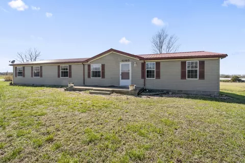 15180 S 1453 Rd, Stockton, MO 65785