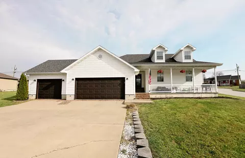 791 Tomahawk Ct, Marshfield, MO 65706