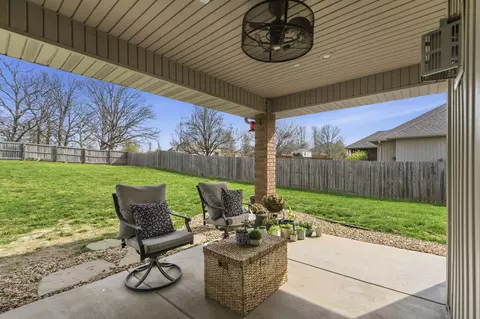 5223 E Hackberry St, Springfield, MO 65809 photo 22