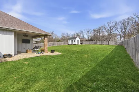5223 E Hackberry St, Springfield, MO 65809 photo 23