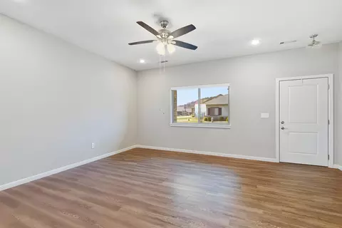 Living - 116 Vista View Dr #A, Branson, MO 65616 photo 1 of 4