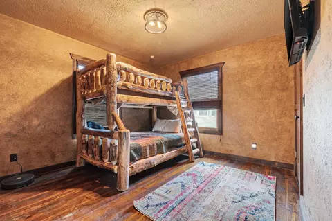 Bedroom - 103 Rustic Ridge Dr, Shell Knob, MO 65747 photo 5 of 7
