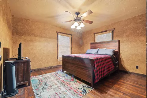 Bedroom - 103 Rustic Ridge Dr, Shell Knob, MO 65747 photo 3 of 7