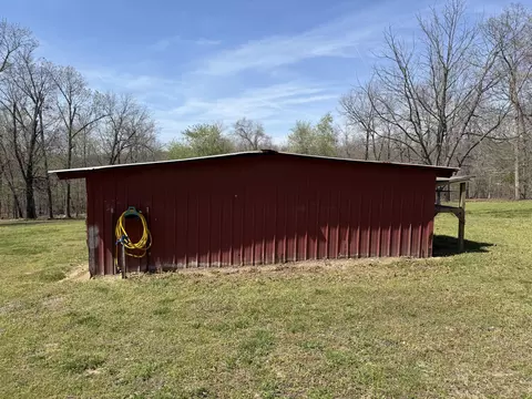 Exterior - 2731 County Road 250, Thayer, MO 65791 photo 18 of 48