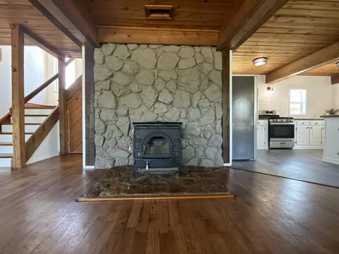 Living - 2731 County Road 250, Thayer, MO 65791 photo 1 of 8