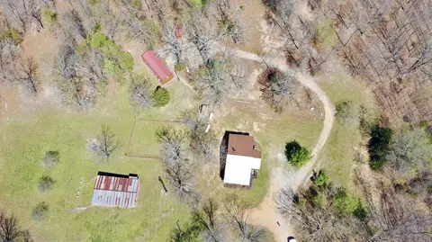 View/Area - 2731 County Road 250, Thayer, MO 65791 photo 2 of 8