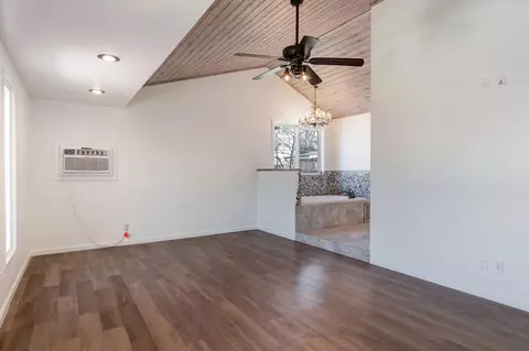 Living - 182 Valley View Dr, Ridgedale, MO 65739 photo 8 of 8