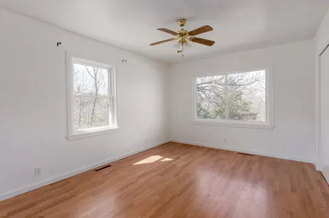 Bedroom - 182 Valley View Dr, Ridgedale, MO 65739 photo 1 of 2