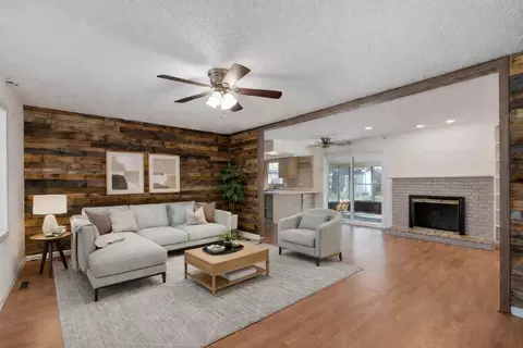 Living - 182 Valley View Dr, Ridgedale, MO 65739 photo 2 of 8