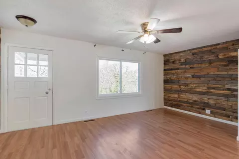 Living - 182 Valley View Dr, Ridgedale, MO 65739 photo 1 of 8