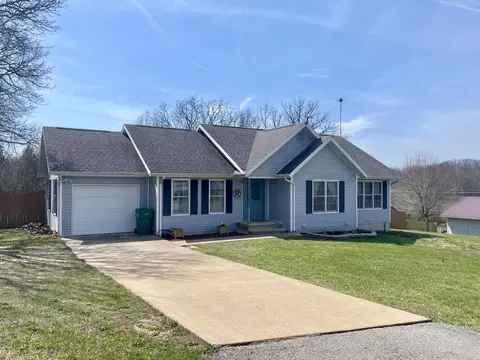 1385 Fifth St, Cabool, MO 65689